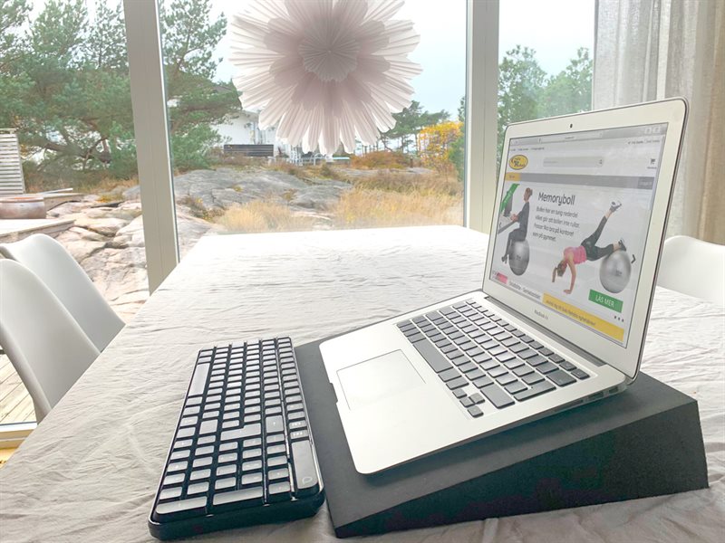 Kilformat underlägg för skrivbordet